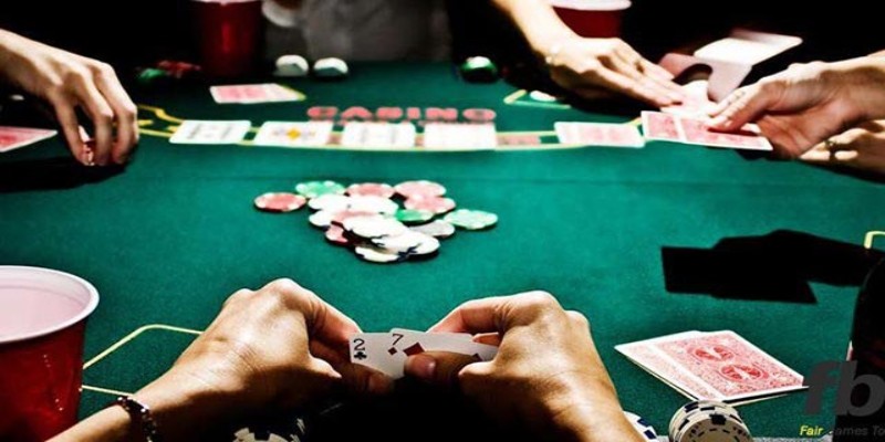 Luật chơi Poker online đơn giản, dễ hiểu cho người mới